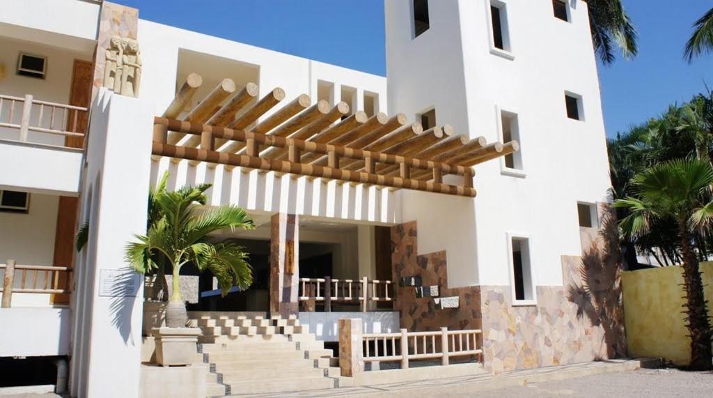 Akan Resort Los Ayala Exterior photo