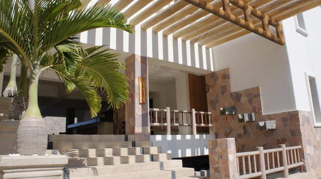 Akan Resort Los Ayala Exterior photo