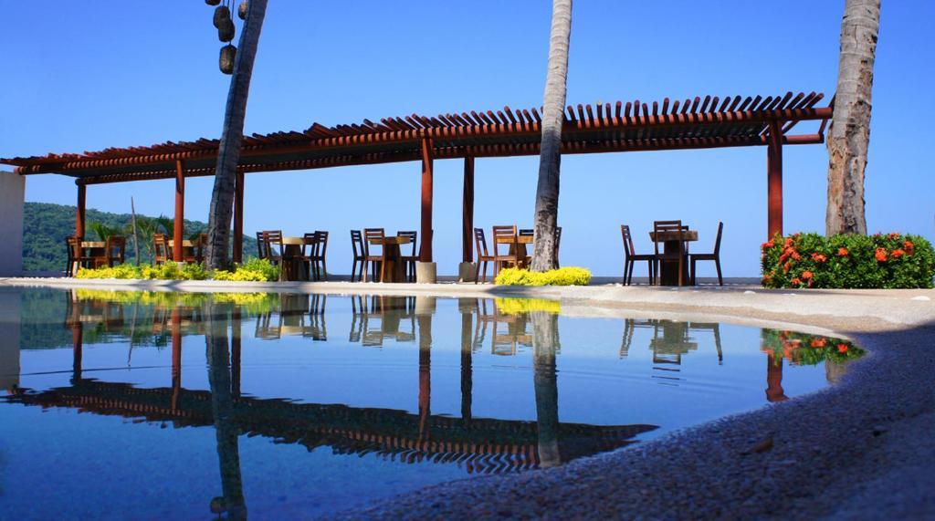 Akan Resort Los Ayala Exterior photo