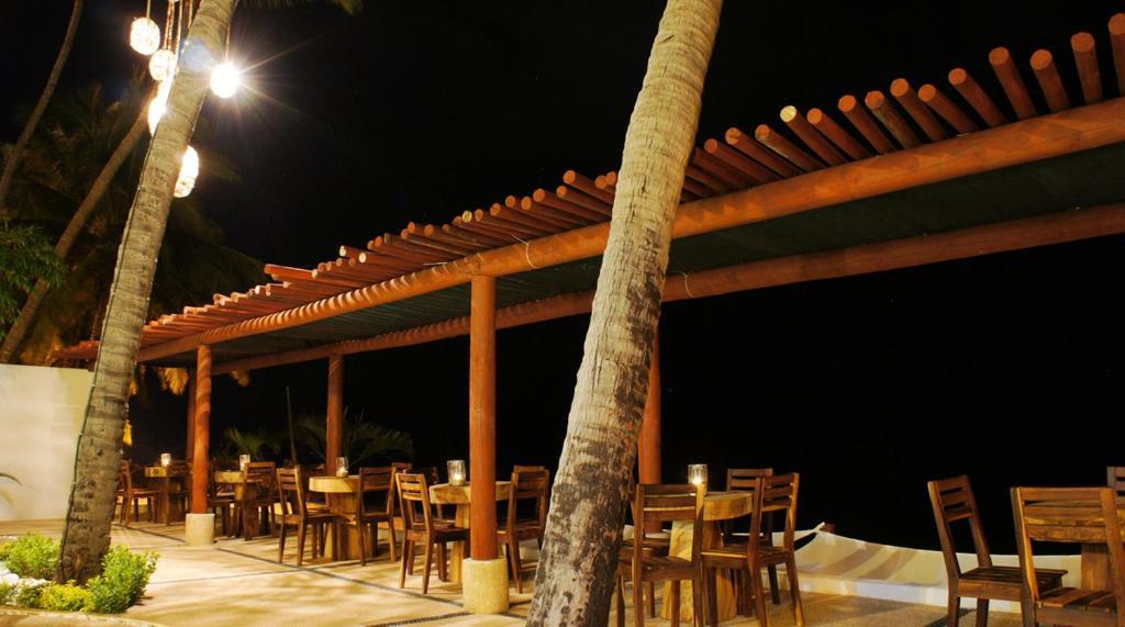 Akan Resort Los Ayala Exterior photo
