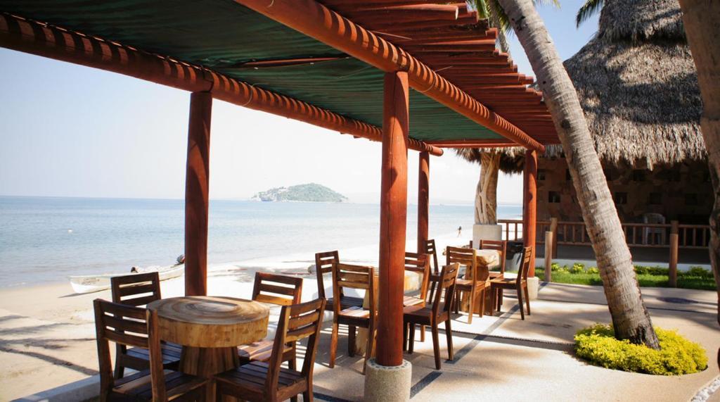 Akan Resort Los Ayala Exterior photo